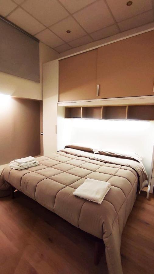 Marina Apartments Catanzaro Phòng bức ảnh